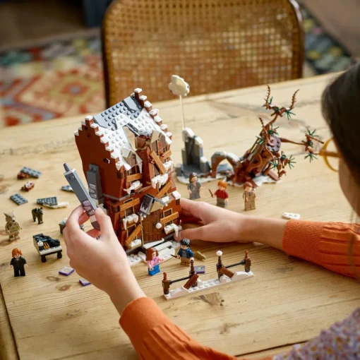 LEGO® Harry Potter™ Casa De Los Gritos Y Sauce Boxeador